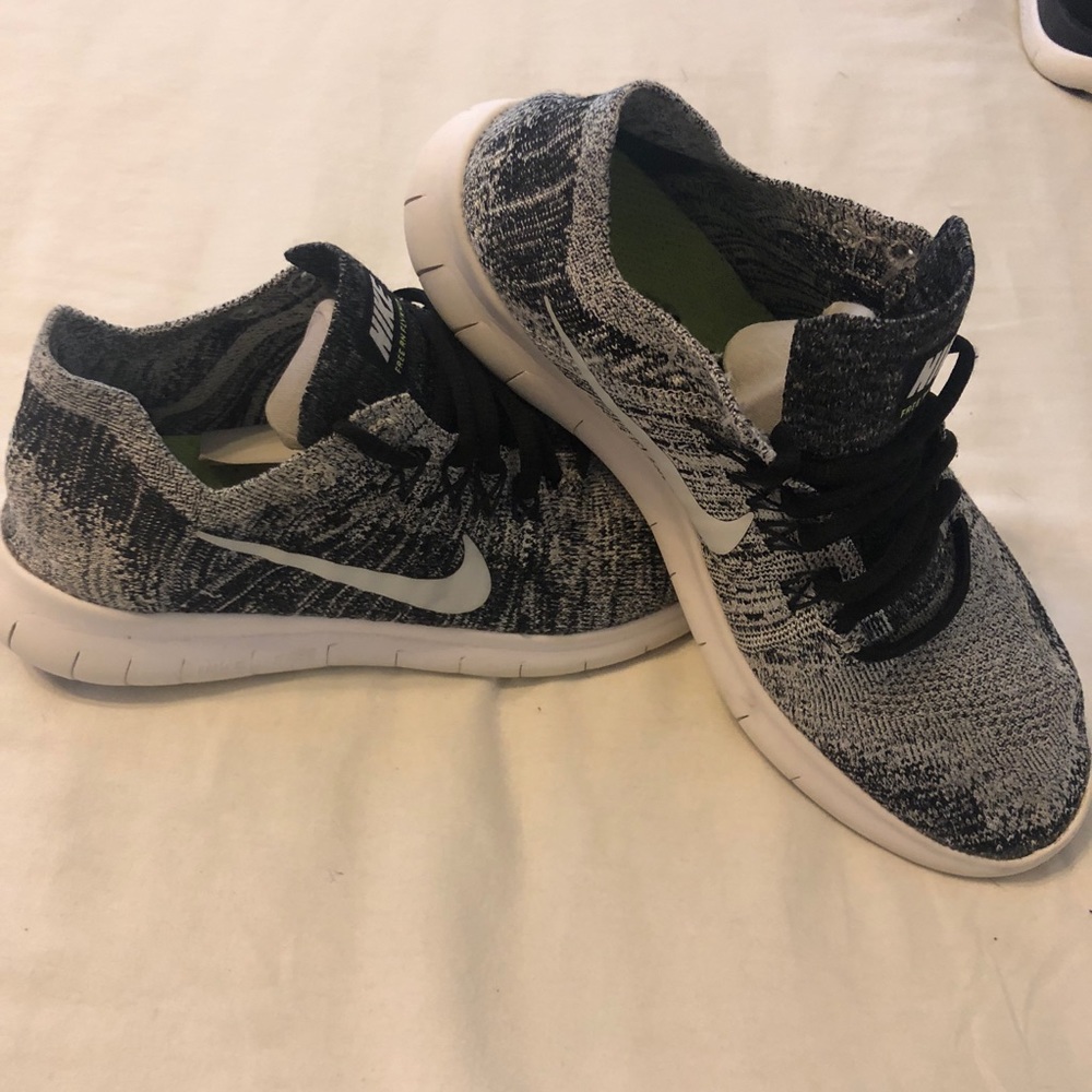 Nike Free Rn Flyknit 2017